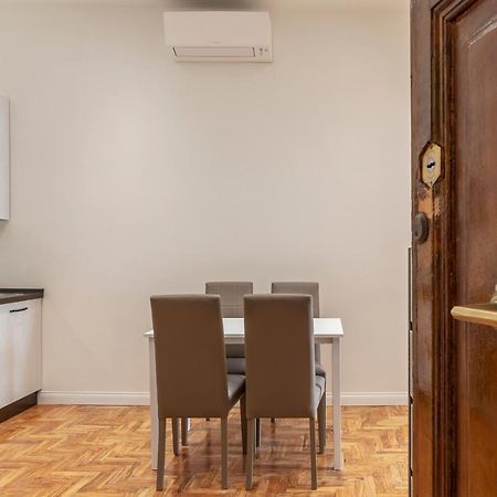 Rione Prati Elegant Apartment With Balcony روما المظهر الخارجي الصورة